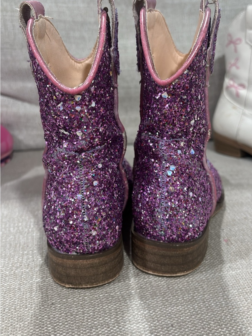 Purple sparkly cowboy boots - Picture 2 of 3